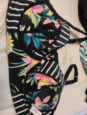 Torrid Black Floral & Stripe Long Line Bikini Top